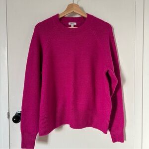 REITMANS FUCHSIA SWEATER SIZE L